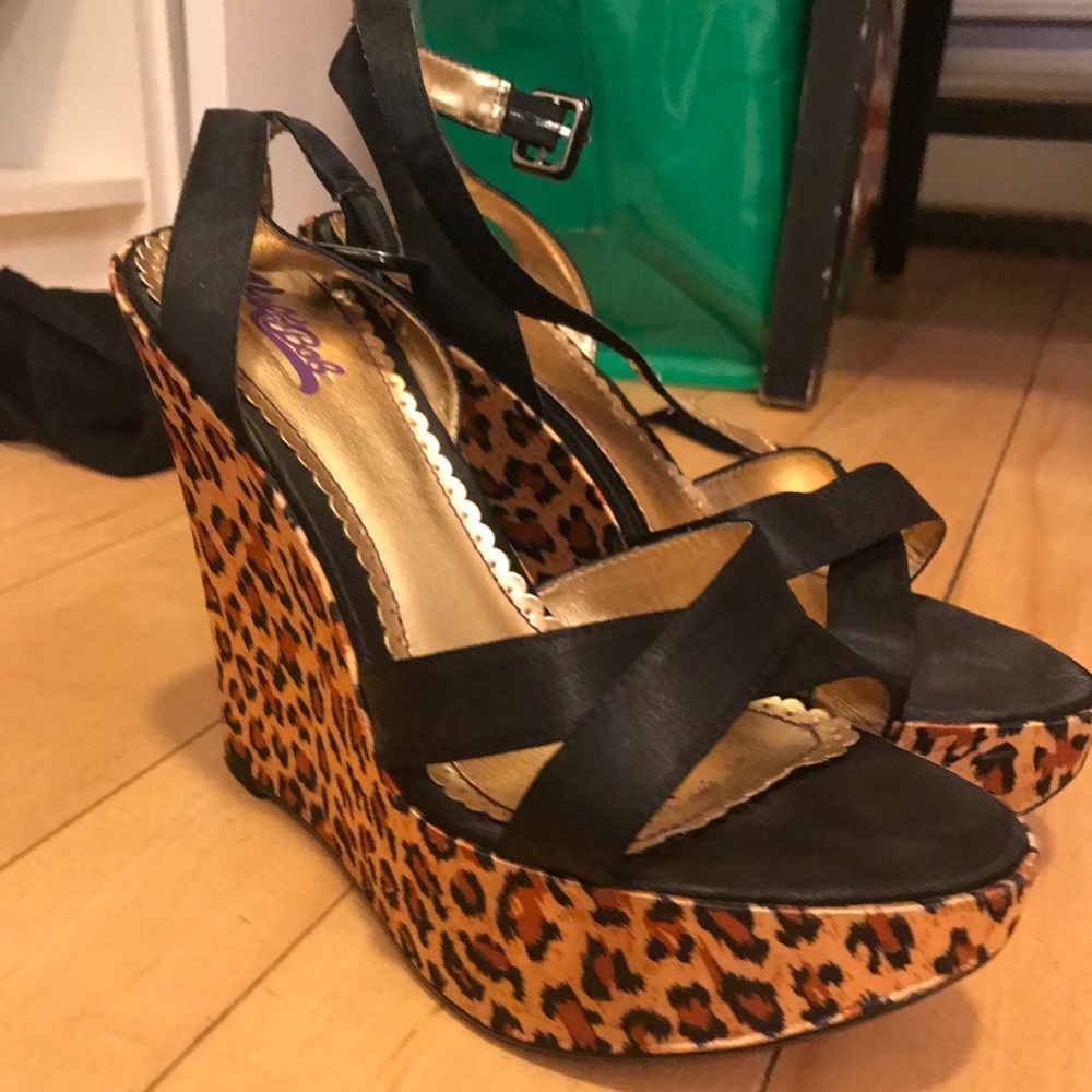 Cheetah Wedges